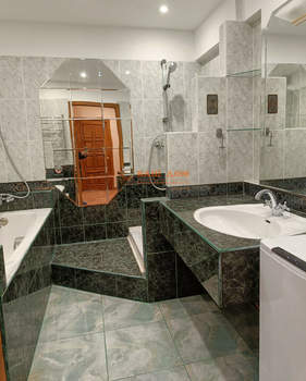 3-к квартира, на длительный срок, 63м2, 5/5 этаж