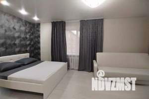 1-к квартира, посуточно, 38м2, 5/6 этаж