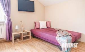 1-к квартира, посуточно, 46м2, 1/1 этаж