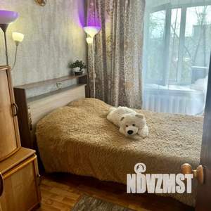 4-к квартира, посуточно, 63м2, 4/5 этаж