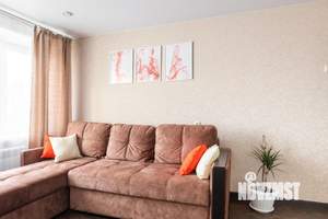 1-к квартира, посуточно, 35м2, 1/1 этаж