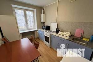 1-к квартира, посуточно, 32м2, 4/5 этаж