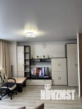 Студия квартира, посуточно, 33м2, 3/3 этаж