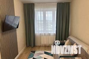 1-к квартира, посуточно, 42м2, 17/22 этаж