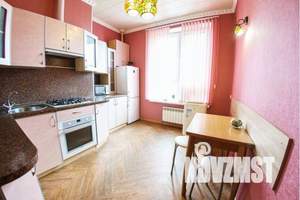 1-к квартира, посуточно, 45м2, 3/9 этаж
