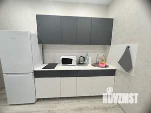 1-к квартира, посуточно, 33м2, 12/22 этаж