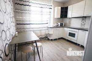 1-к квартира, посуточно, 41м2, 1/1 этаж