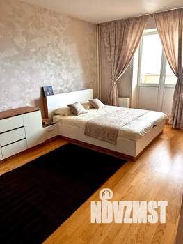 1-к квартира, посуточно, 37м2, 15/22 этаж