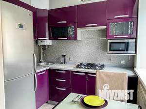 Студия квартира, посуточно, 35м2, 2/5 этаж