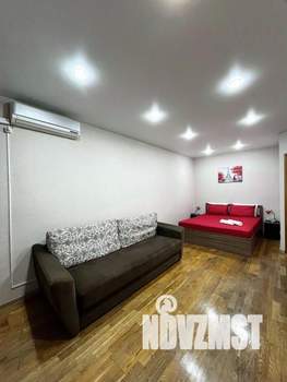 1-к квартира, посуточно, 38м2, 1/1 этаж