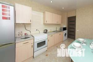 1-к квартира, посуточно, 42м2, 2/9 этаж