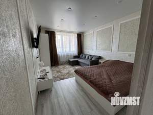 1-к квартира, посуточно, 40м2, 14/15 этаж