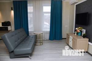 1-к квартира, посуточно, 50м2, 2/4 этаж