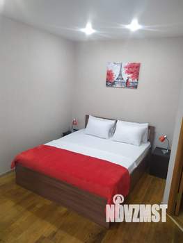 1-к квартира, посуточно, 42м2, 6/9 этаж