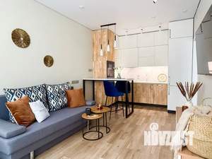 2-к квартира, посуточно, 38м2, 1/22 этаж