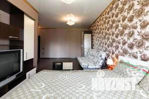 1-к квартира, посуточно, 45м2, 3/3 этаж