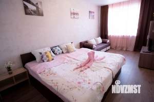 1-к квартира, посуточно, 42м2, 2/19 этаж