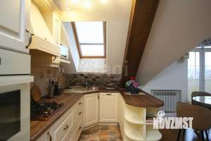 3-к квартира, на длительный срок, 90м2, 4/4 этаж