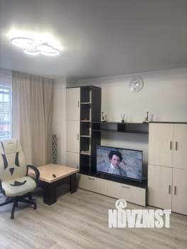 Студия квартира, посуточно, 33м2, 3/3 этаж