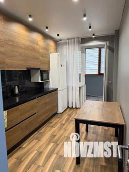 1-к квартира, посуточно, 40м2, 16/22 этаж