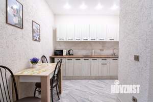 1-к квартира, посуточно, 44м2, 1/1 этаж