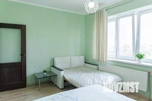 2-к квартира, посуточно, 56м2, 1/1 этаж