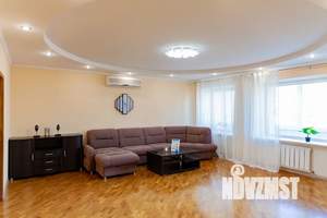 3-к квартира, посуточно, 106м2, 5/6 этаж