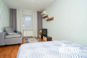 1-к квартира, посуточно, 32м2, 2/5 этаж