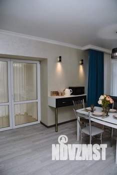 1-к квартира, посуточно, 50м2, 2/4 этаж