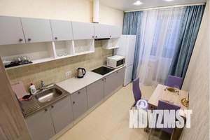 1-к квартира, посуточно, 40м2, 14/22 этаж