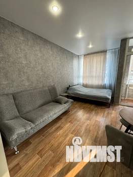 Студия квартира, посуточно, 30м2, 6/20 этаж