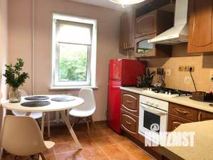 2-к квартира, посуточно, 53м2, 3/9 этаж