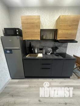 Студия квартира, посуточно, 32м2, 8/9 этаж