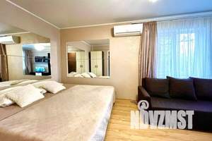 1-к квартира, посуточно, 33м2, 4/5 этаж