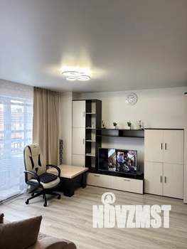 Студия квартира, посуточно, 33м2, 3/3 этаж