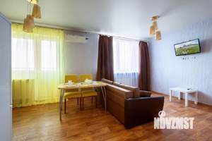 1-к квартира, посуточно, 45м2, 1/1 этаж