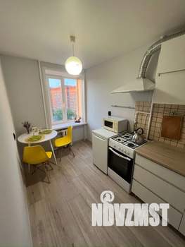 1-к квартира, посуточно, 28м2, 7/9 этаж