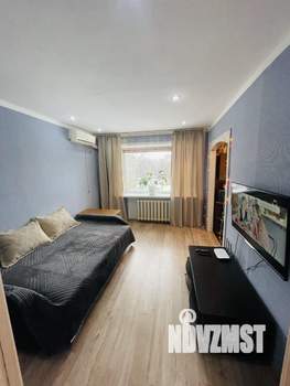 2-к квартира, посуточно, 42м2, 4/5 этаж