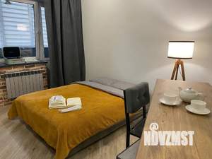 Студия квартира, посуточно, 30м2, 1/17 этаж