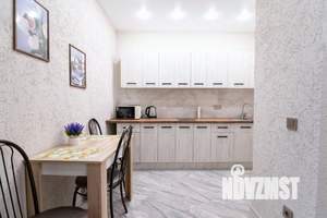 1-к квартира, посуточно, 44м2, 1/1 этаж