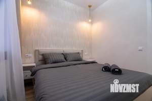 1-к квартира, посуточно, 38м2, 1/1 этаж