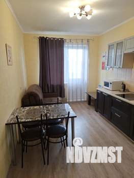 1-к квартира, посуточно, 48м2, 4/17 этаж