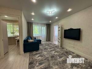 2-к квартира, посуточно, 43м2, 3/5 этаж