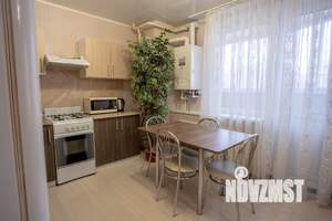 3-к квартира, посуточно, 90м2, 1/1 этаж