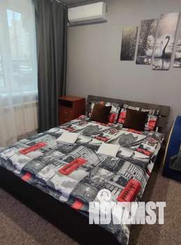 1-к квартира, посуточно, 35м2, 1/20 этаж