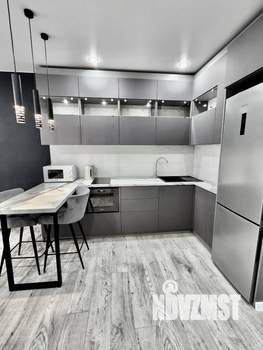 Студия квартира, посуточно, 35м2, 2/16 этаж