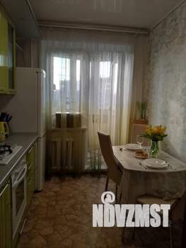 1-к квартира, посуточно, 35м2, 6/9 этаж