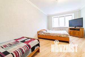 3-к квартира, на длительный срок, 87м2, 3/10 этаж