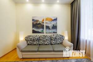 2-к квартира, посуточно, 67м2, 1/5 этаж