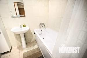 1-к квартира, посуточно, 42м2, 11/17 этаж